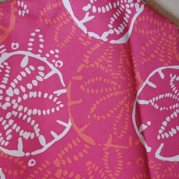 Lilly Pulitzer for Estee Lauder Pink/Orange Sand Dollar Design Print Tote - Picture 2 of 7